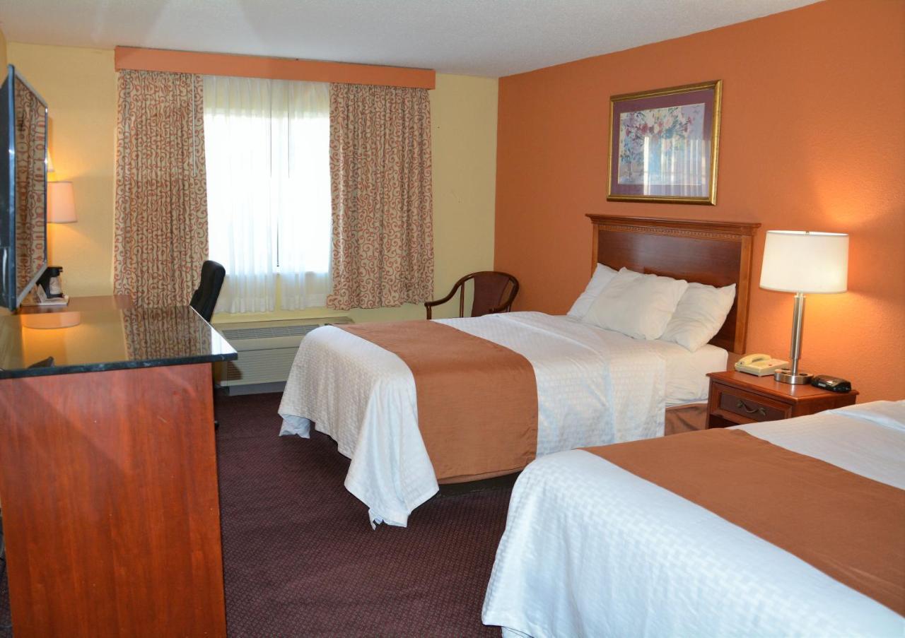 Columbus Grand Hotel & Banquet Center Ngoại thất bức ảnh